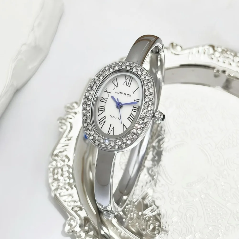 Roman Numerals Bracelet Watch Jewelry Clasp Diamond Decoration Quartz Wristwatch Stainless Steel Quartz Diamond Watch Girls