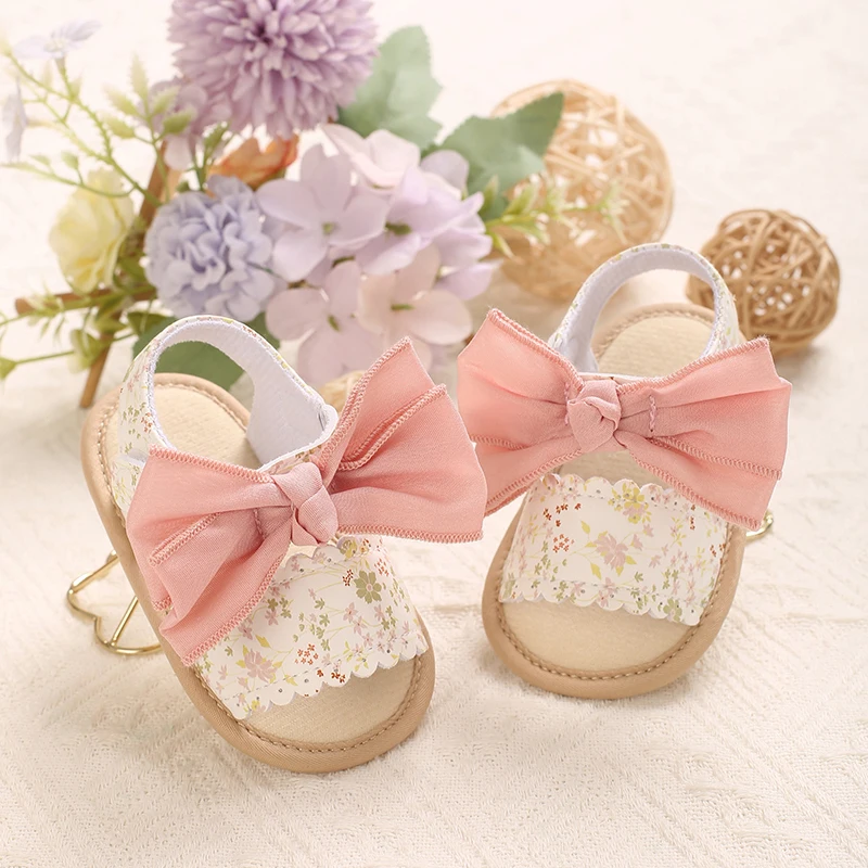 

0-18 Months Female Baby Fashion Bow Sandals Summer New Korean Version Soft Bottom Western Style Velcro Beach Shoes