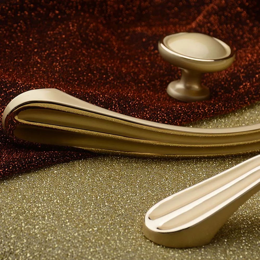 Gold Wardrobe Door Handle European Light Luxury Modern Minimalist Cabinet Handle High-end Cabinet Drawer Single Hole Door Knobs