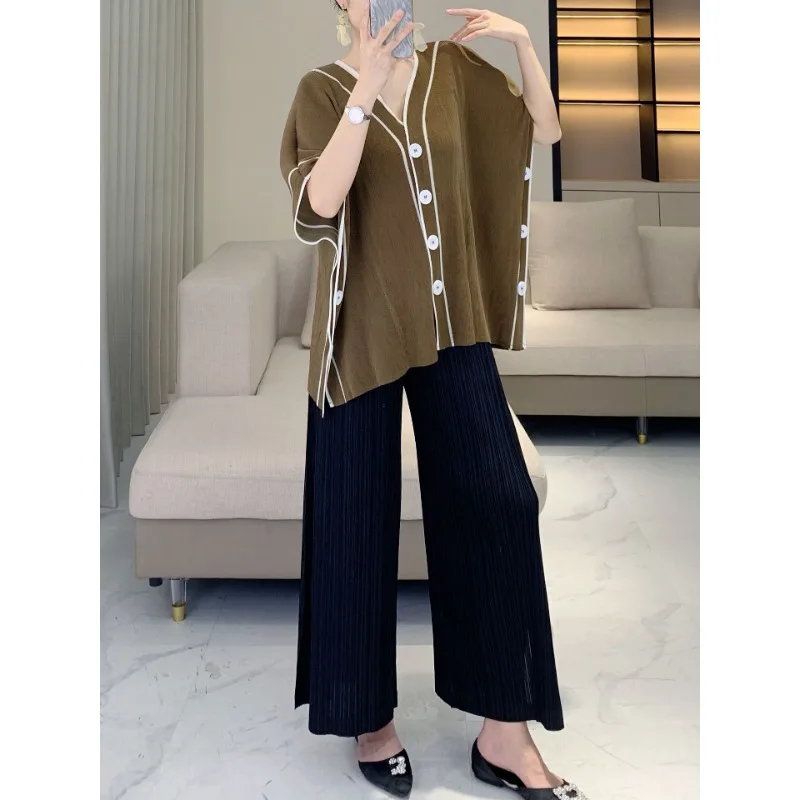 

Miyake Cardigan Summer New Jacket Women's Fashion Color Blocked Pleated Top Button Bat Sleeve Oversized T-shirt