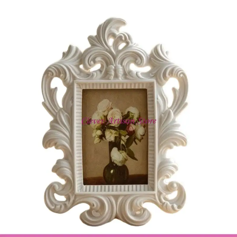 E06B Raised Scrollwork Photo Display with Decorative Border for Favorite Photos, Desk Settings, and Shelf Arrangements， Wall