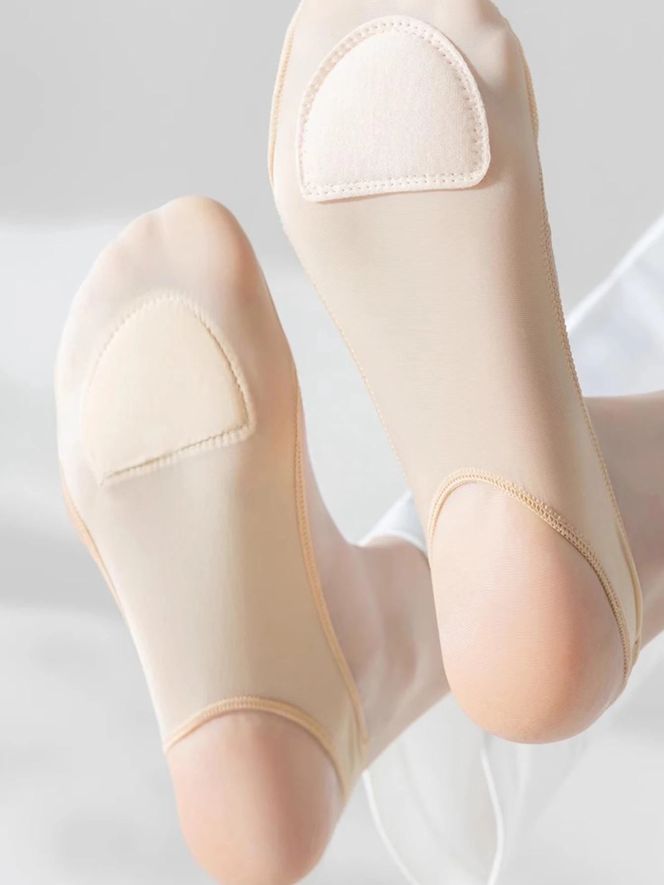Invisible Boat Socks for Women No-Show Female Low Cut Summer Thin Transparent Lace Half Palm Suspender Sock view 3