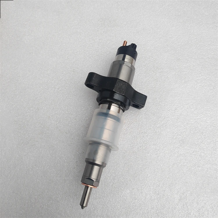 QSB6.7 6D107 Diesel Engine Parts Engine Fuel Injector 0445120007 2830957