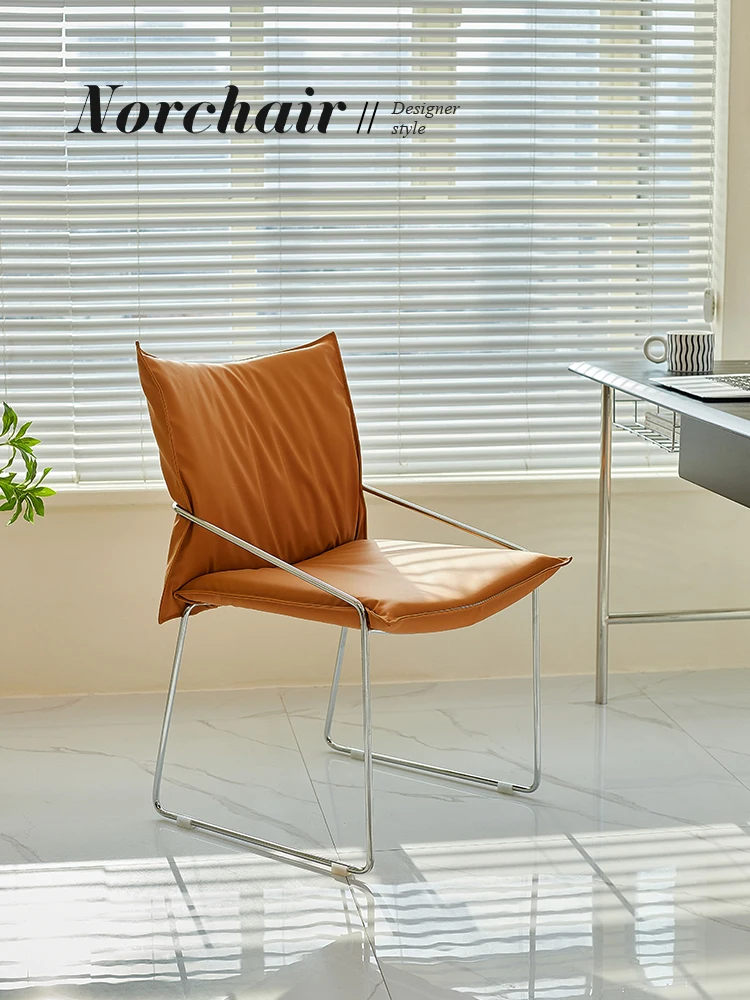 Chaise de salle à manger de style luxueux, lumière médiévale, simple, bureau, loisirs, dossier, petit appartement, chaise de salle à manger simple, meubles nordiques