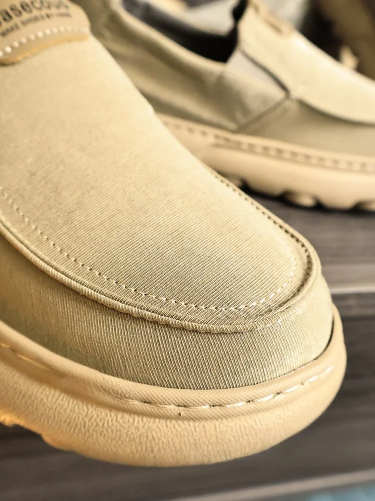 Men's Summer Slip-On Fishing Shoes Breathable Anti-Slip Sports Casual Shoes Soft Bottom Versatile Lightweight Comfortable