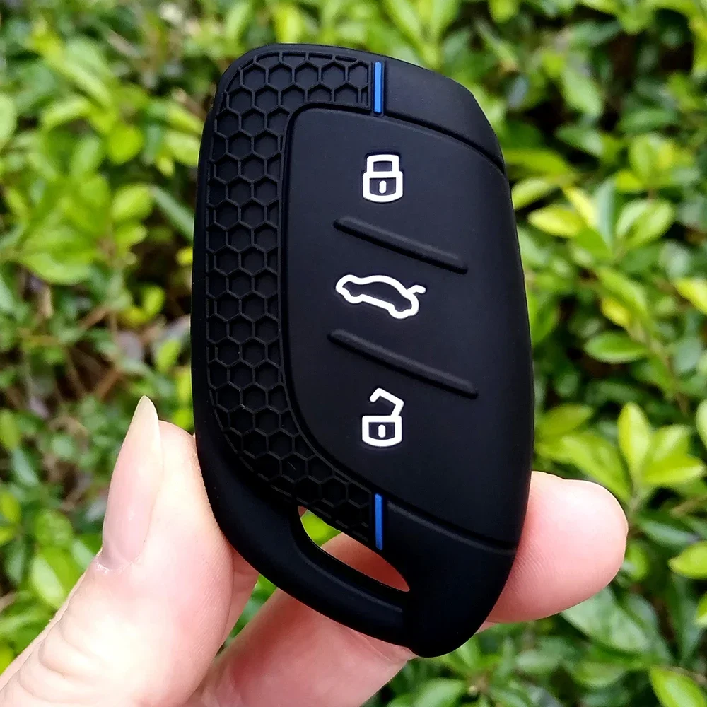 Silicone Car Remote Key Case Fob Shell for MG ZS for MG6 EV EZS HS EHS for Roewe RX5 I5 I6 RX3 RX8 ERX5 Key Holder Accessories