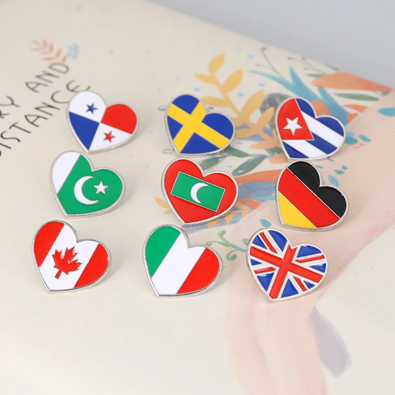 Cartoon Flag Brooch UK Germany Panama Maldives Italy Sweden Canada Cuba Pakistan etc Country Flag Badge Accessory Pin