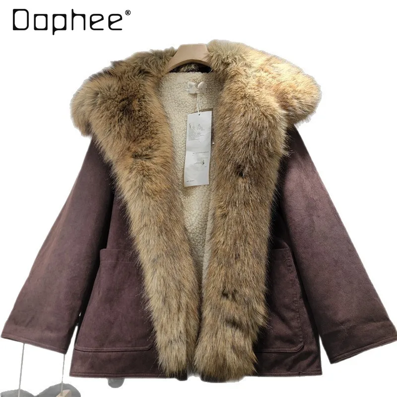 

American Style Brown Suede Cotton Coat for Women Faux Fur Integrated Collar Stylish and Warm Thick Faux Fur Coat Jacket