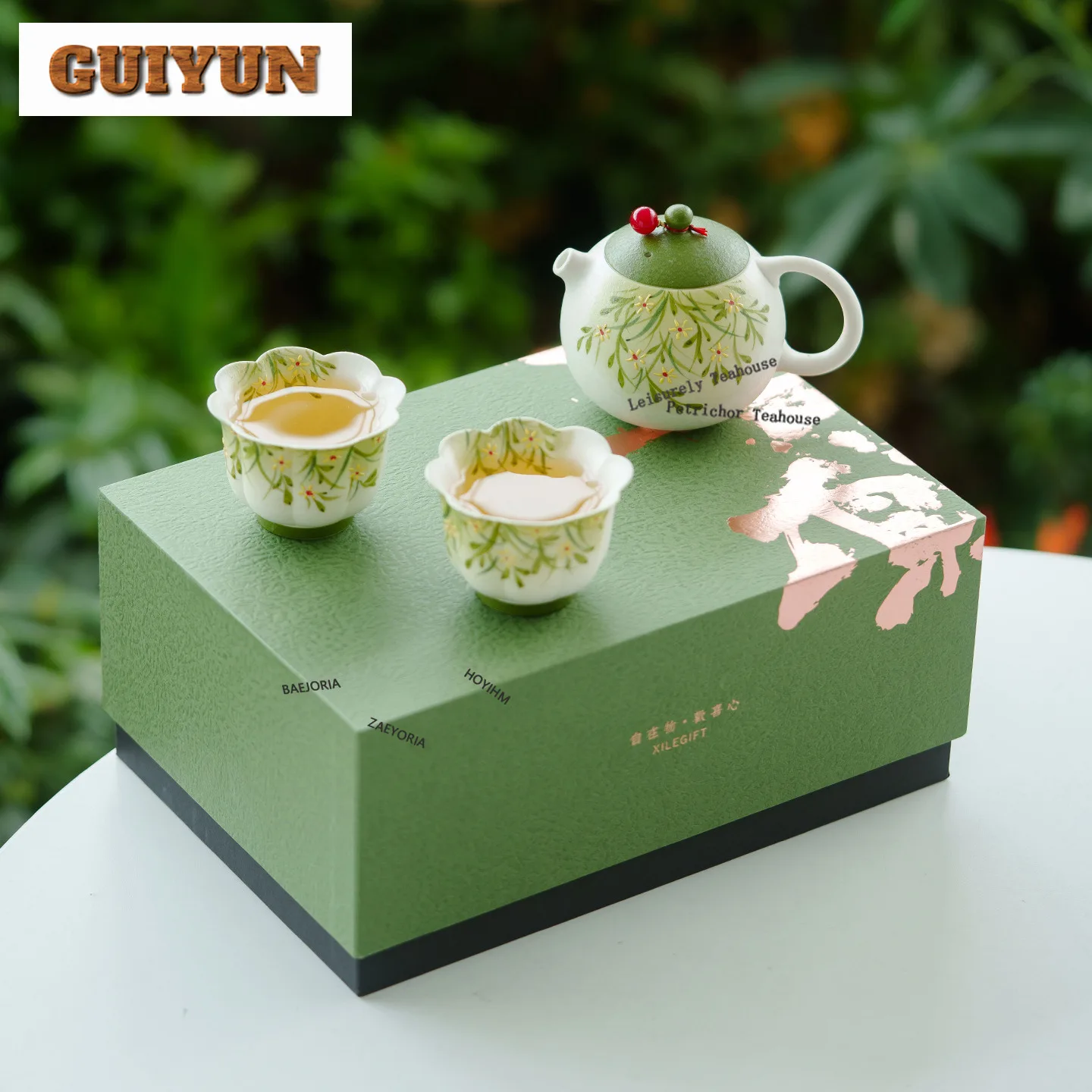 HOYIHM Hand-painted Daisy Tea Set Complete Set Vintage Tea Ceremony Set Teapot And Tea Cup Set Cafes Decoration