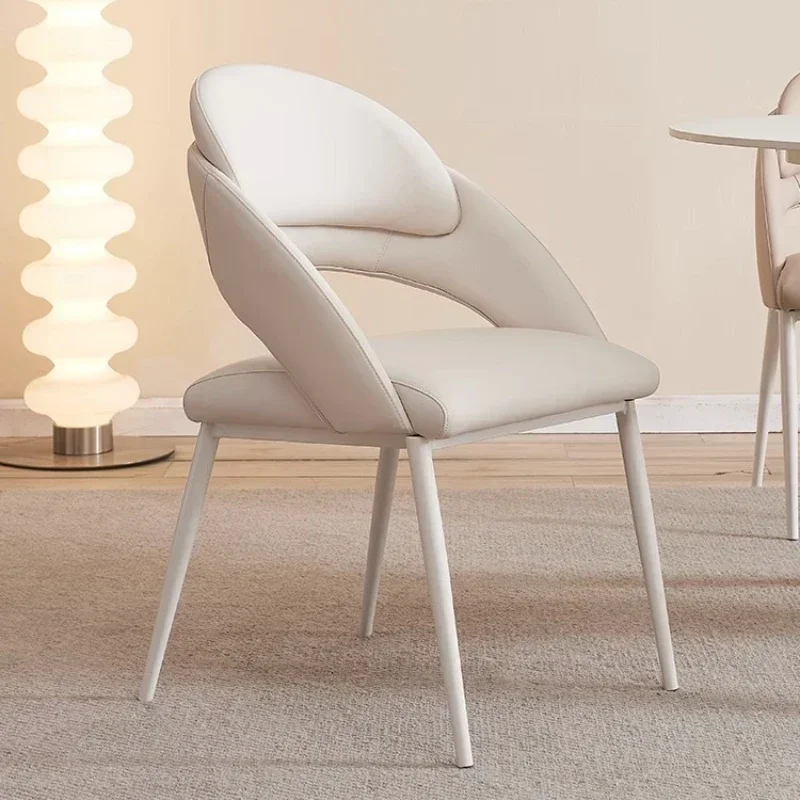 Chair Chaise Design Garden Furniture Dining Chairs Luxury Wedding Relaxing Acrylic Modern Elegant Room Armchairs Black Cafe