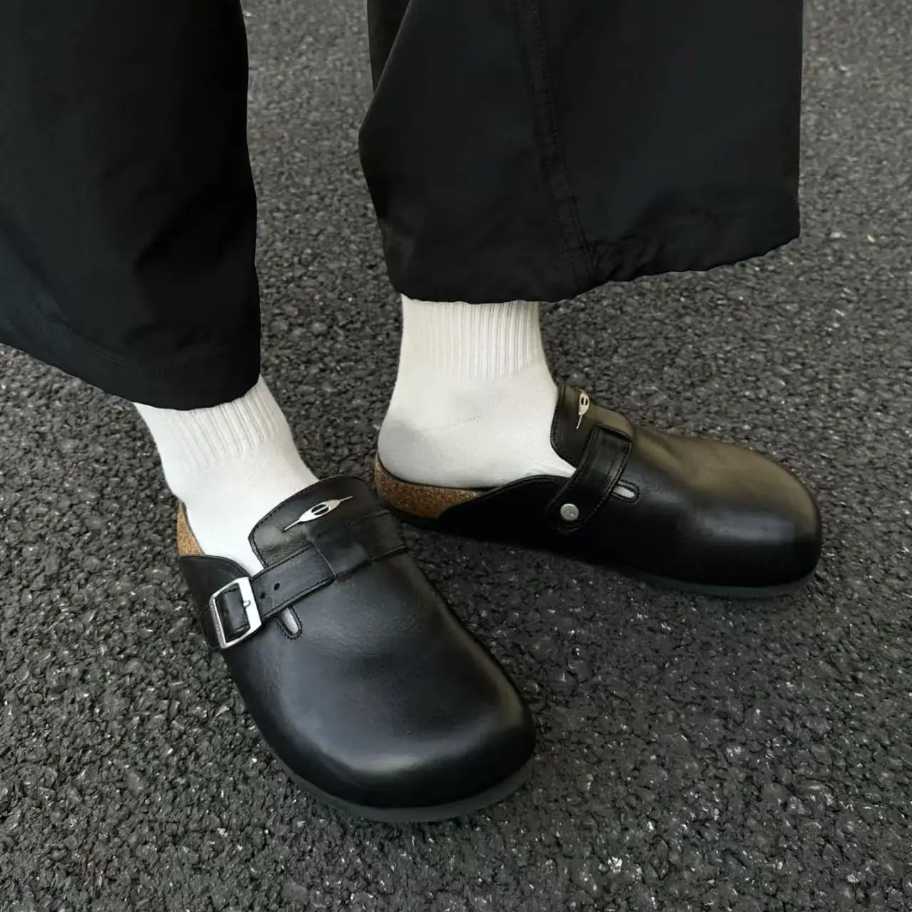 Thick-soled Men's Bag Head Half Women's Outer Wear 2026 Summer New Outer Wear Large-size Leather Slippers view 3