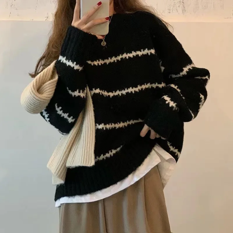 

Round Neck Striped Knit Pullovers Women Fall Winter Korean Casual Loose Long-sleeved Sweater Tops 2 Colors