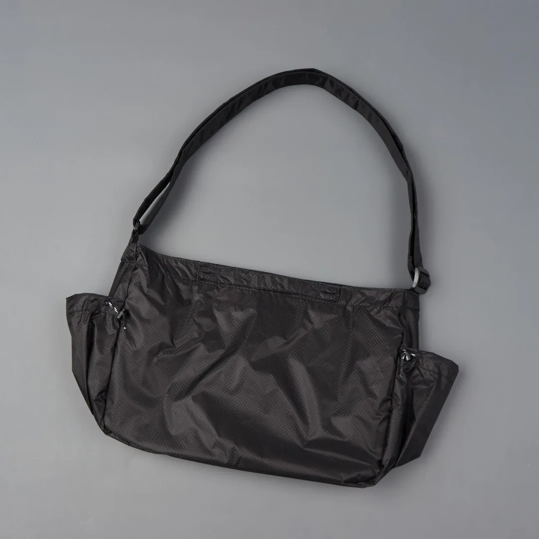 and wander Lightweight Water Resistant Nylon Crossbody Shoulder Bag Unisex Casual Daily Travel Outdoor Adjustable Strap Handbag