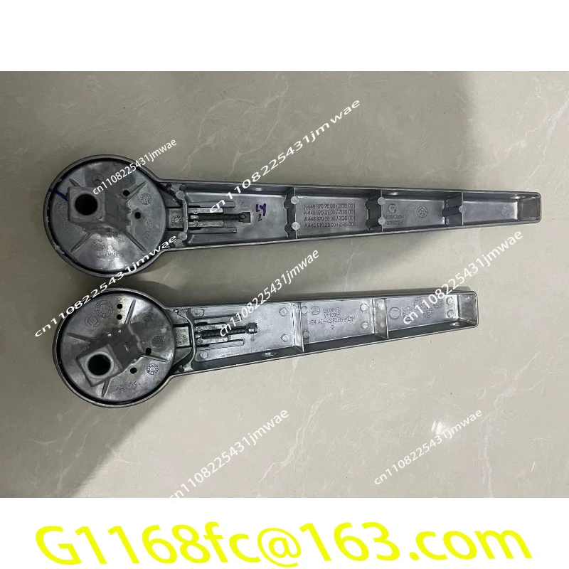 High Quality Armrest Frame for 447448636639V260V250 Front Middle Seat