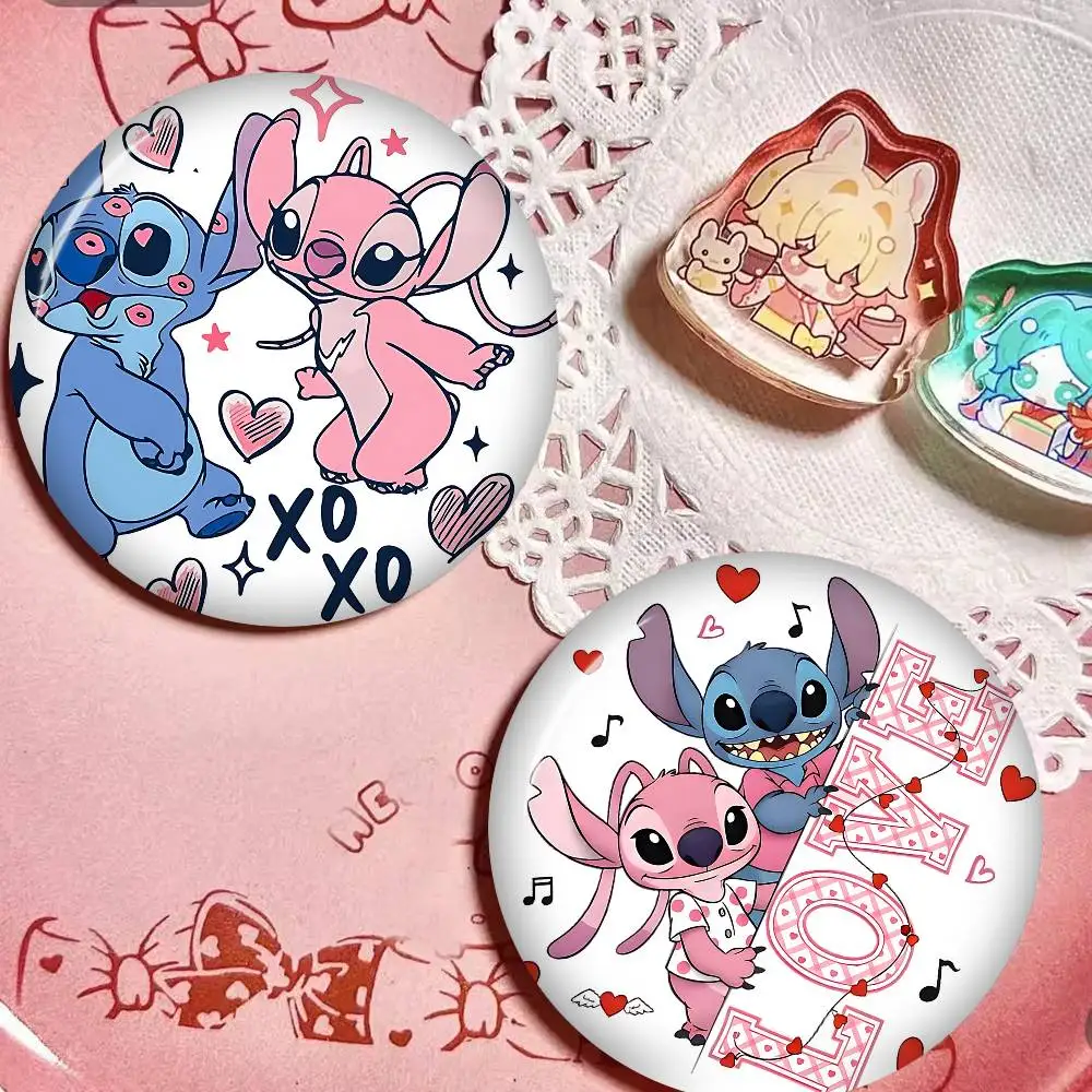 Cute S-Stitchs Creative Pins Funny Faces Round Snap-in Brooch Badge Backpack Hat Accessories Jewelry Gifts