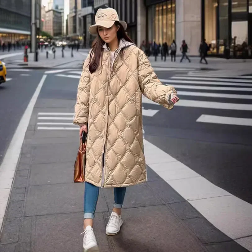 2025 Design Sense Diamond Grid Mittellange, lockere Baumwolljacke 2025, neuer Winter-Damen-Kontrast-Kapuzen-Langparka-Damenmantel