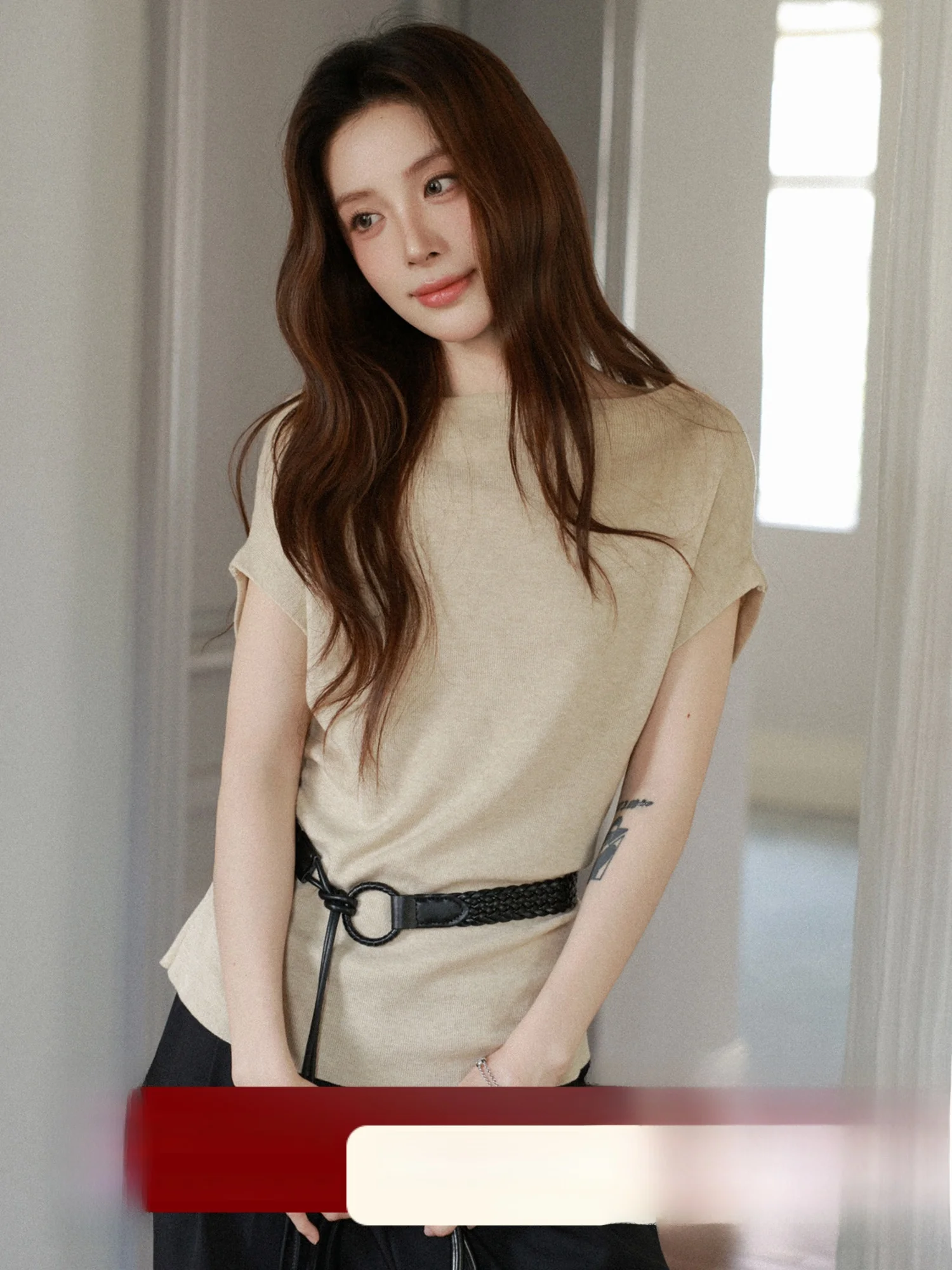 

Elegant Knitted One-Shoulder Waist-Cinching Slimming T-Shirt Women's Early Autumn Korean Style Citywalk Breathable Soft Fabric