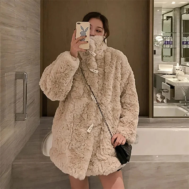 2025 Autumn/Winter Lamb Fleece Fur Coat for Women, Medium to Long, Lazy Style Bull Horn Buckle Imitation Otter Rabbit Plush Coat