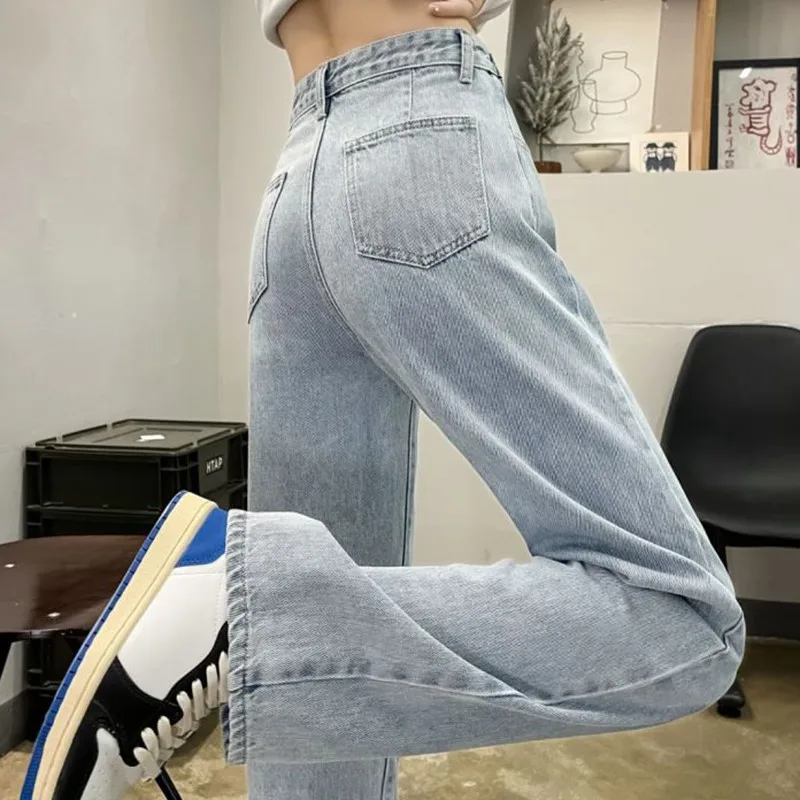 High Waisted Denim Jeans Wide Legged Loose Design Adjustable Waist Button Four Season Brand New Arrival Pants