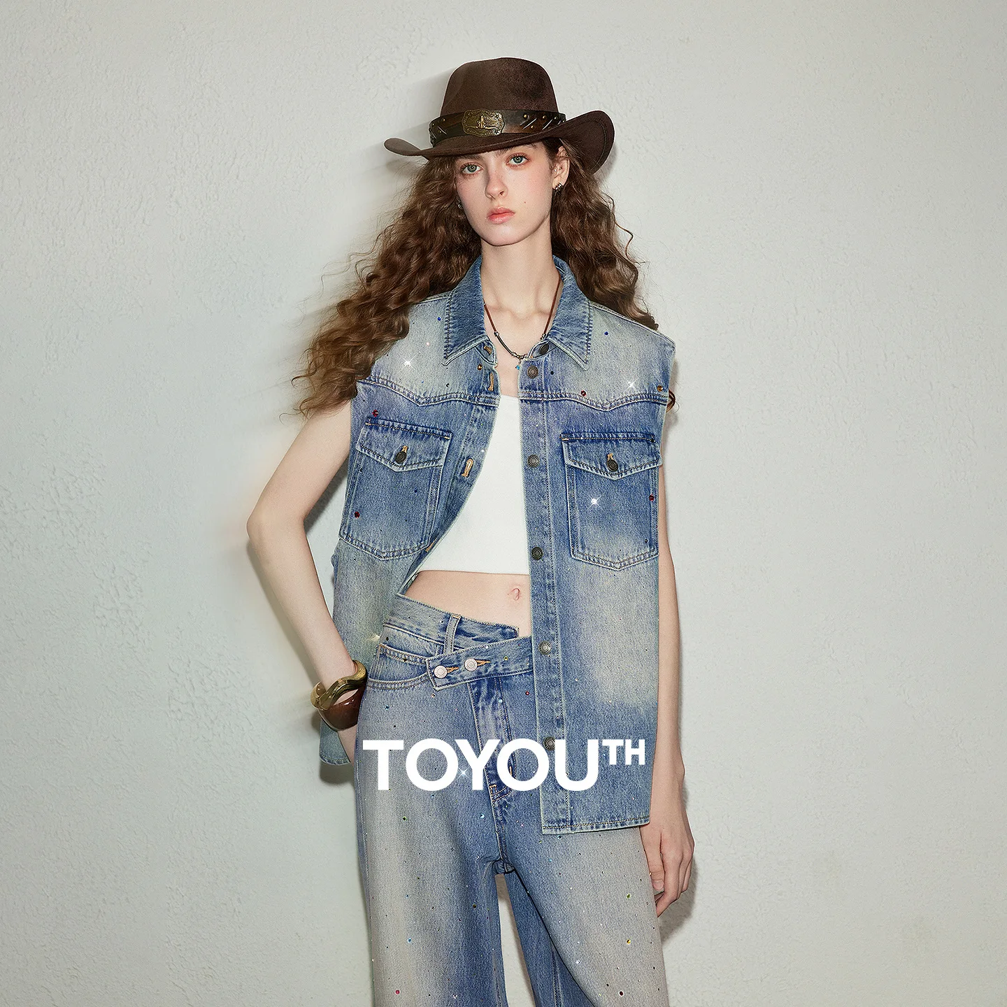 TOYOUTH Women Denim Vest 2026 Autumn New Cotton Rhinestone Decor Loose Sleeveless Layering Outerwear