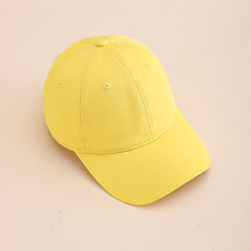 Simple and Versatile Pure-Color Washed Cotton Baseball Cap. Fresh and Bright in Multiple Colors. Suitable for Both Men and Women