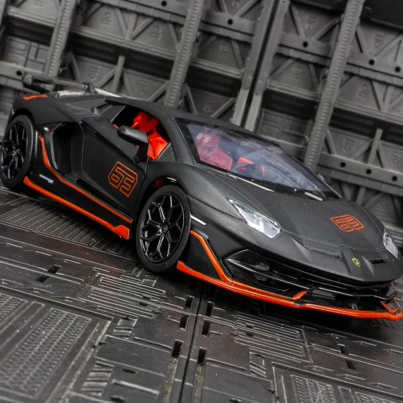 Lamborghini-coche de carreras de aleación SVJ 63, juguete de Metal fundido a presión, modelo de coche de colección, sonido y luz, regalos para niños, 1:24