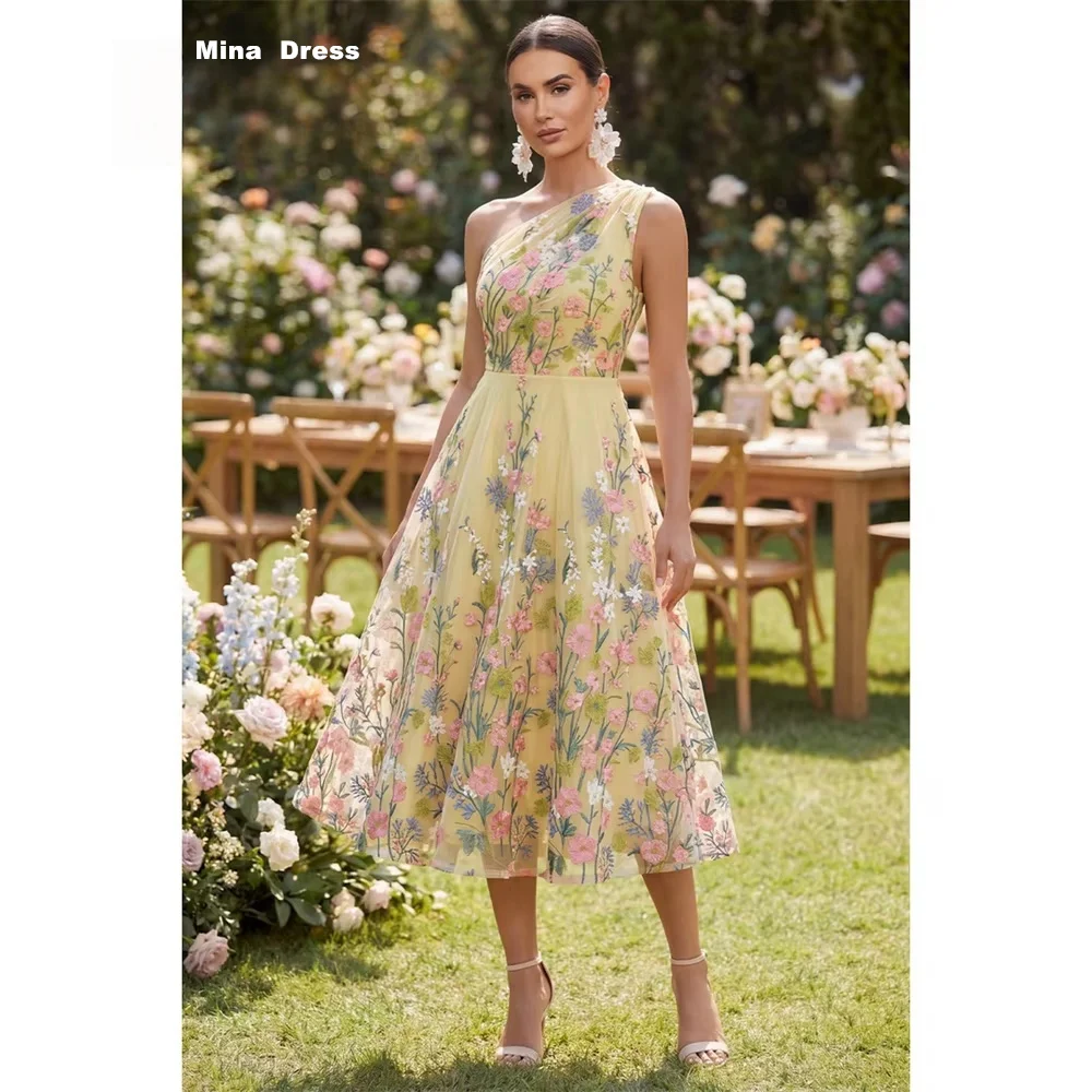 Mina Maßgeschneidertes Gelbes Schulterfreies Kleid mit Blumenapplikation, Tüll, Rückenfrei, Ärmellos, Damen-Abendkleid, Hochzeitsgast-Kleider