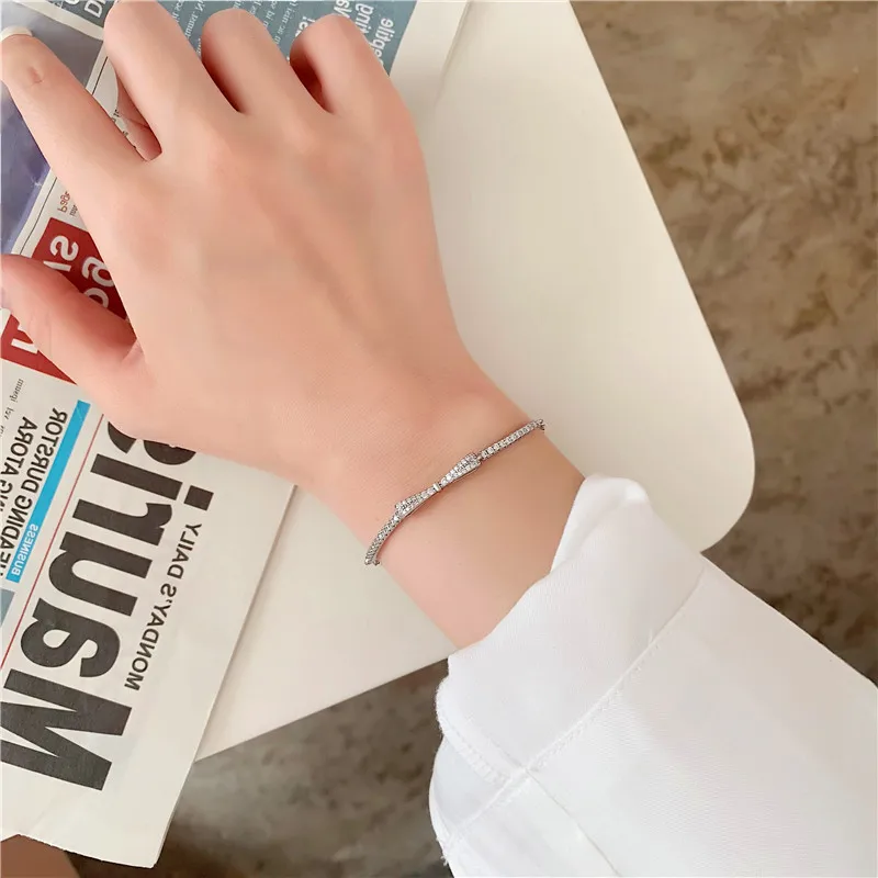 925 Sterling Silver Bow Bracelet Micro Inlay Zircon Bracelet French Elegant Fashion Women Bracelet Jewelry