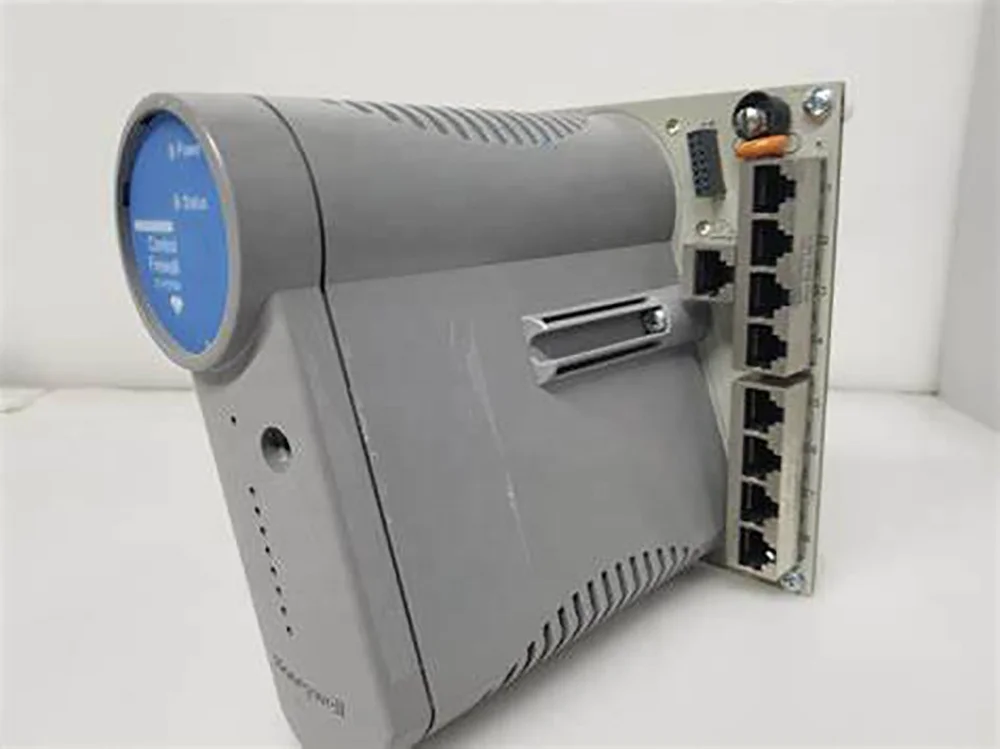 В наличии новый модуль брандмауэра Honeywells Control, 8 портов + 1uplink CC-PCF901 51405047-175