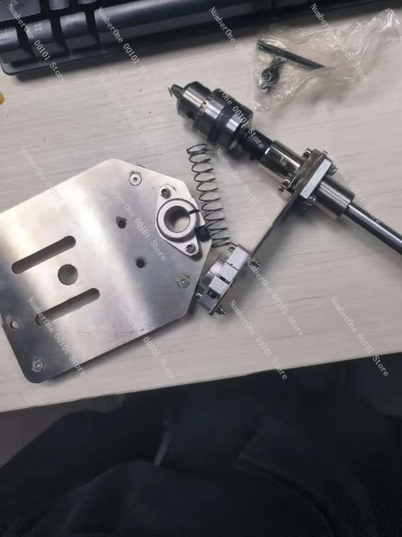 Manual Vertical Tapping Machine, Small Desktop Bench Threading Machine with Adjustable Tap Wrench for Metal, Handheld