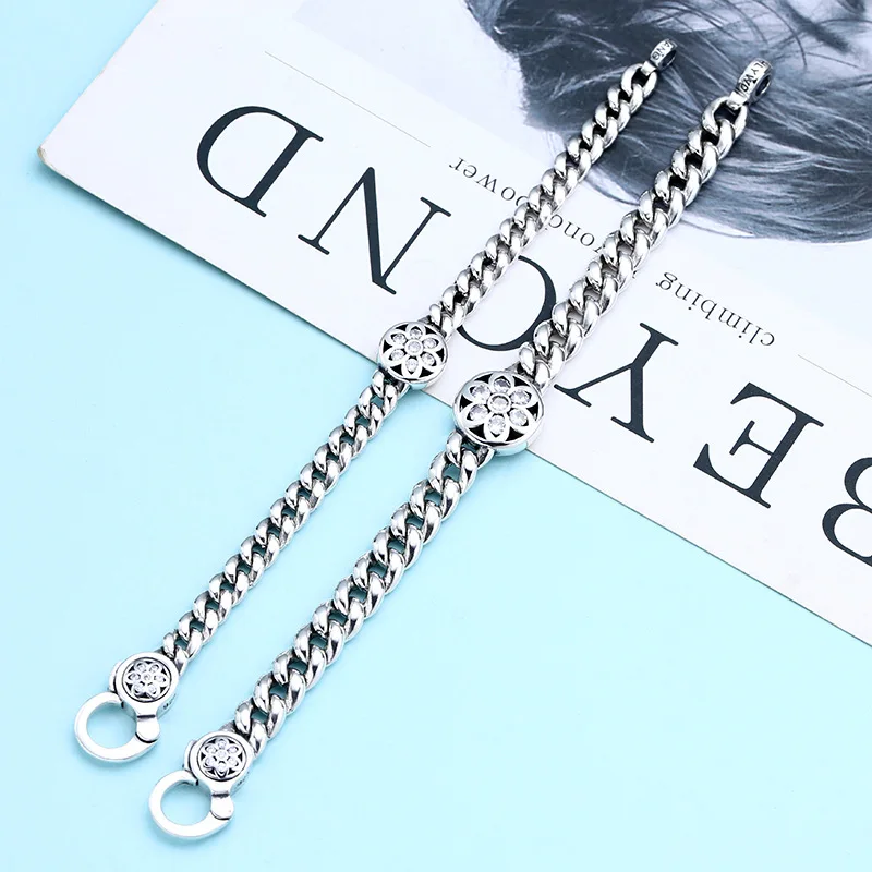 

Модный браслет в американском стиле в стиле хип-хоп из стерлингового серебра 925 пробы с цветком вишни, гладкой поверхностью и высококачественными аксессуарами для мужчин.