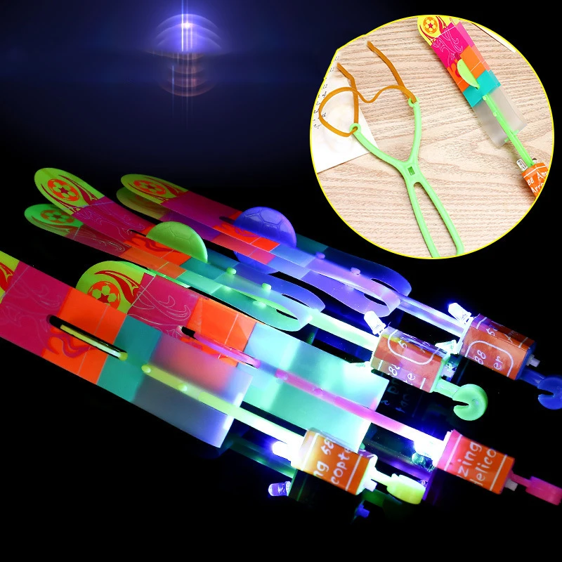 

This is an outdoor slingshot glowing toy, children's glowing slingshot toy, and glowing catapult rotating toy