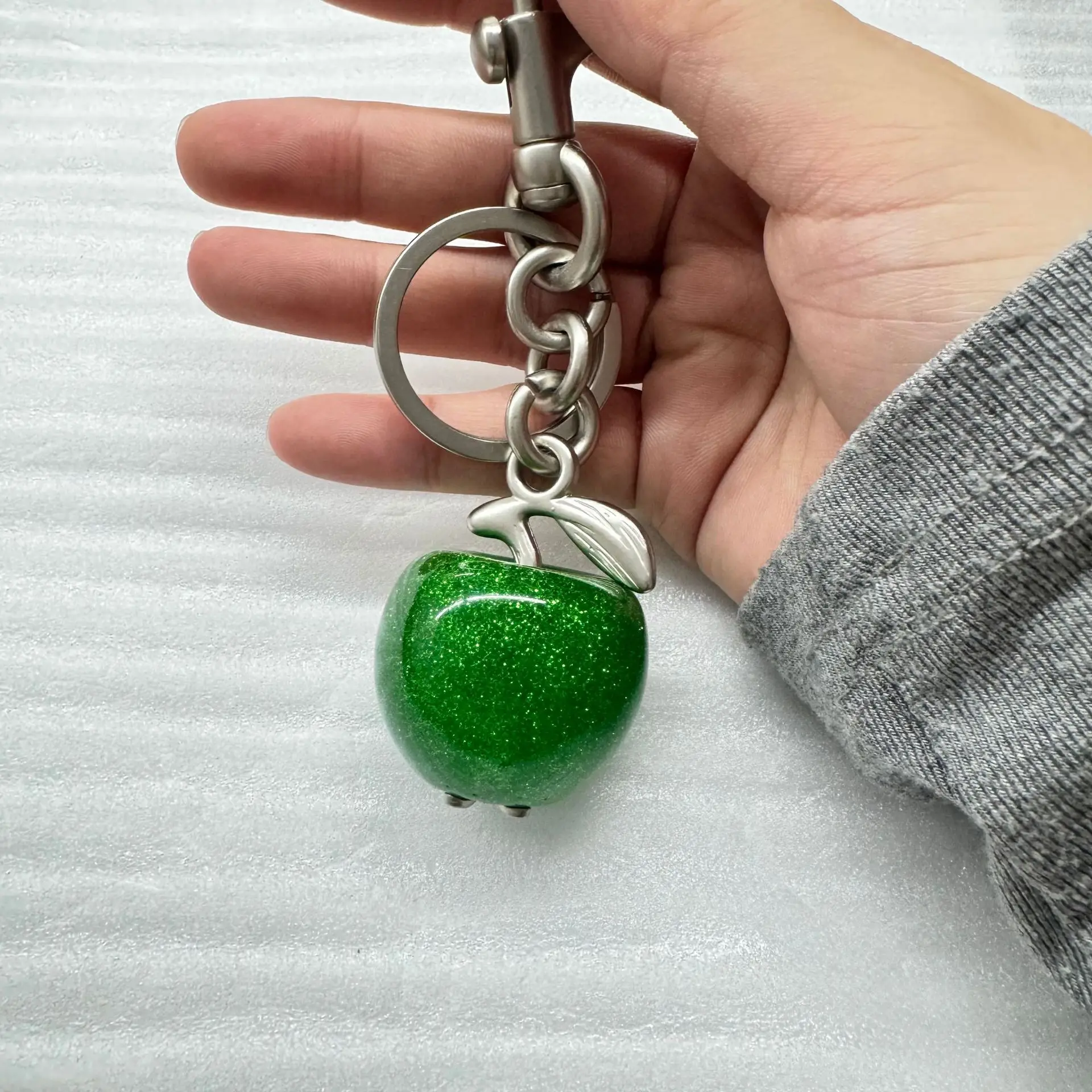 

2025 New Fruit Pendant Cherry Keychain Women's Bag Pendant Cute Jewelry Exquisite Car Keychain Bag Pendant Accessories