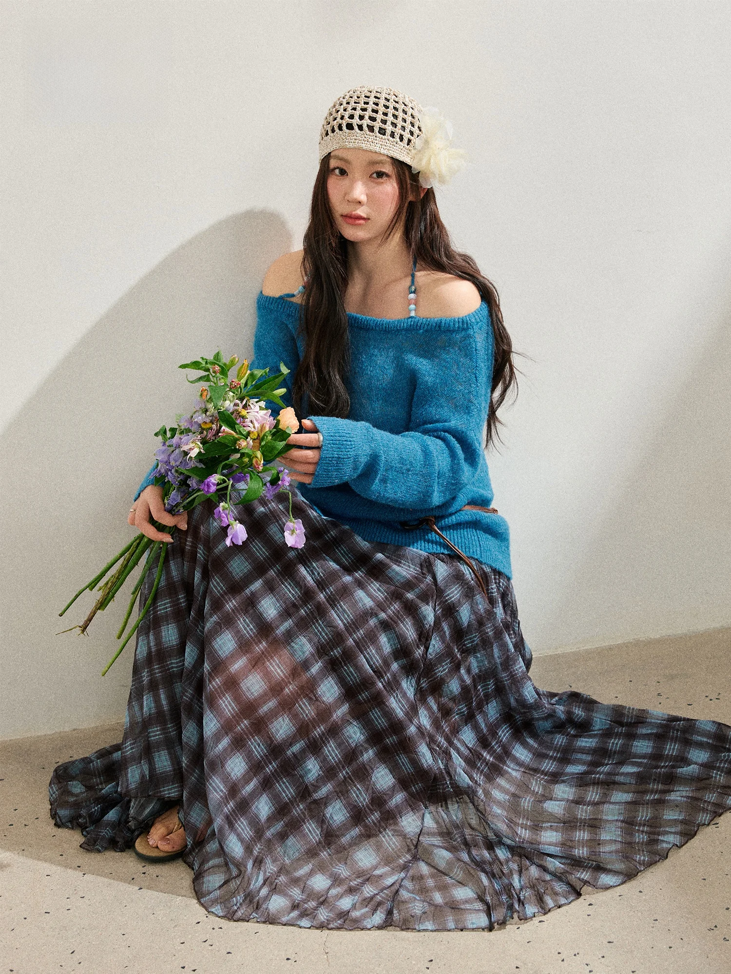 

plus Size Korean Sle Slimming Blue oulder Bared Sweater And Plaid Long Skirt Set Faionable Commute High Waist A-Line Skirt