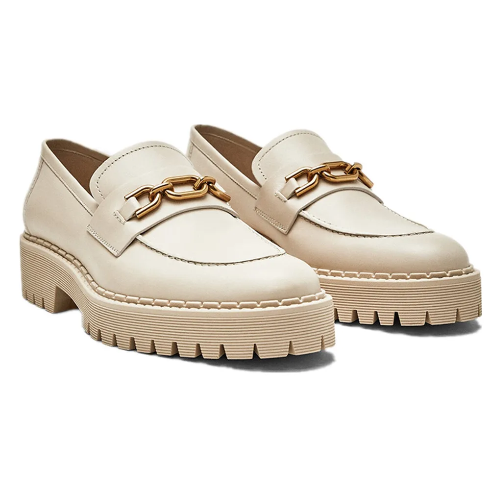 

Withered Fashion Girls Shoes Retro Gold Flat Shoes Women Chain Buckle Thick Sole Increase Higher Genuine Leather Casual