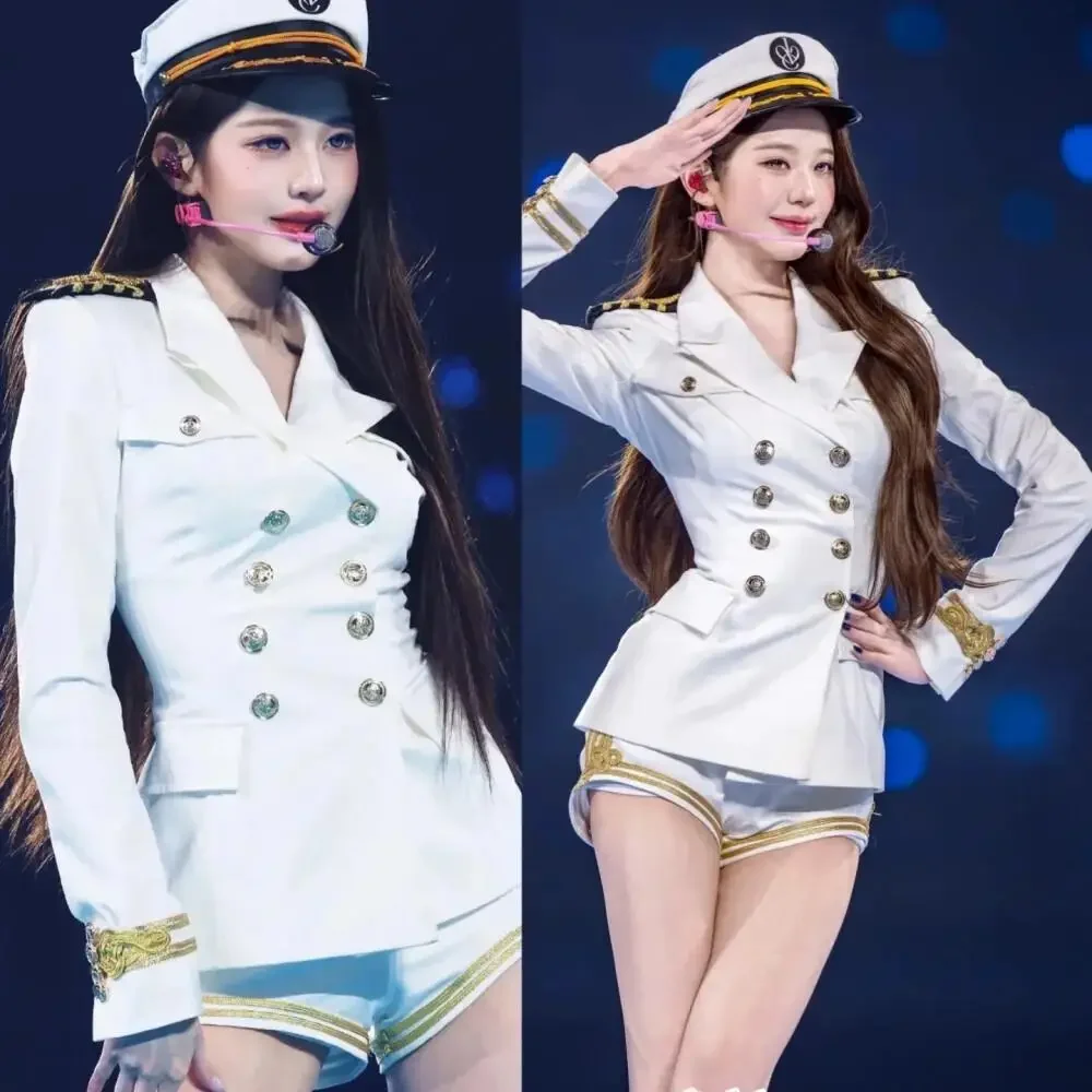 Süßes Damen-Cosplay-Kostüm im koreanischen Stil, weiße Matrosen-Marineuniform, Gruppen-Bühnenauftritts-Outfit, auf Lager