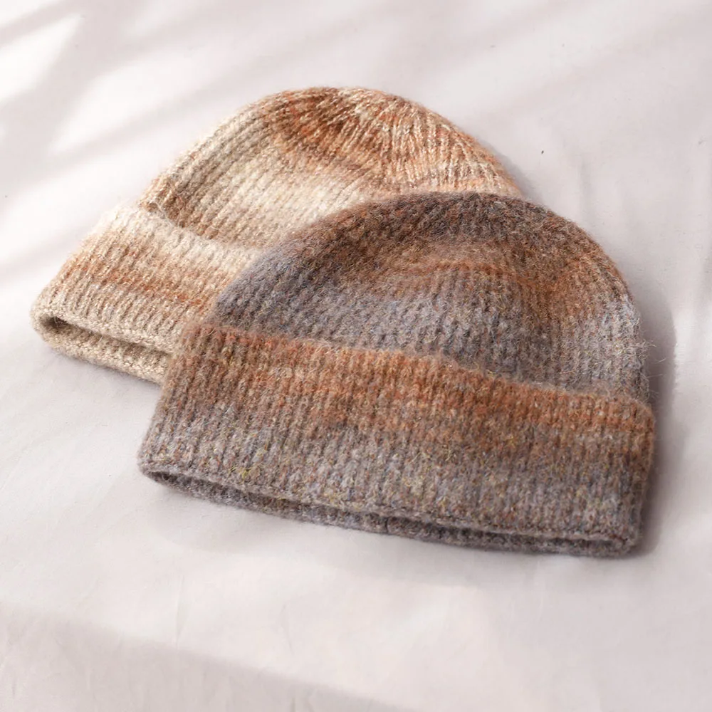 2025 Neue Y2K Trendige Wintermütze, Wollmützen für Damen, Modische Warme Beanie-Mützen, Damen-Regenbogen-Farbverlauf-Kopfbedeckung – Detail 8