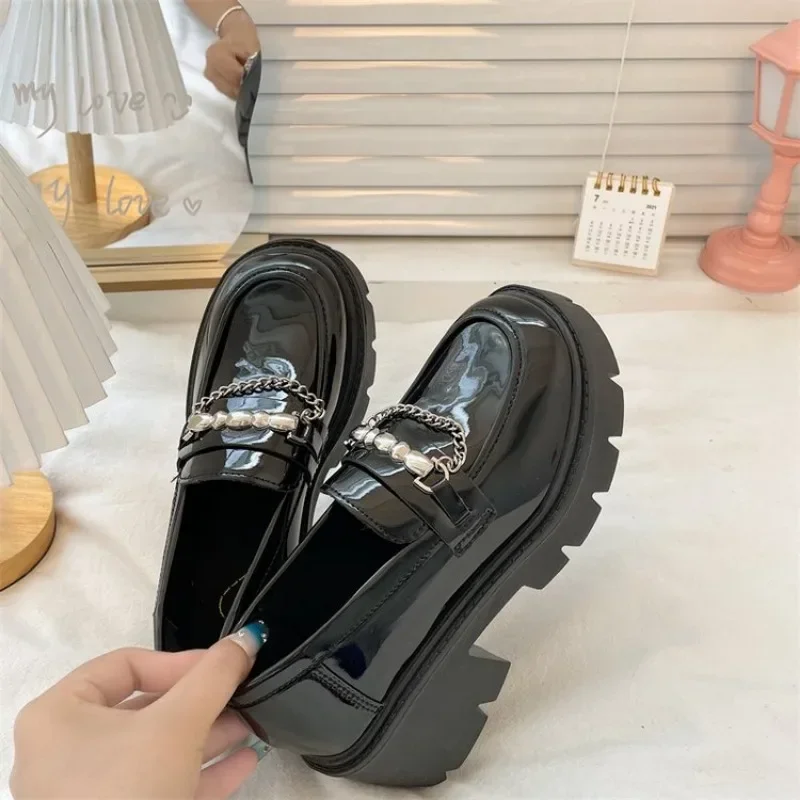 

mary janes Shoes Woman 2024 trend British Style Oxfords Mouth Round Black Flats Casual Female Sneakers Ladies Footwear Loafers