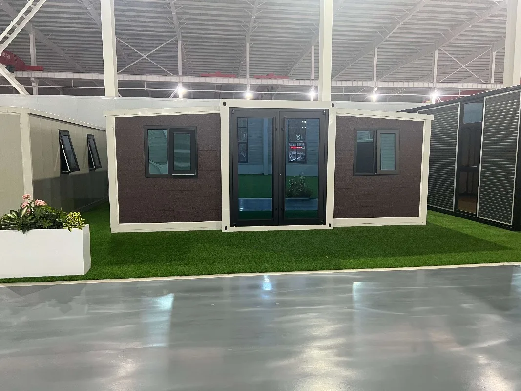 40Ft 20Ft فيلا جاهزة 2 3 4 5 غرفة نوم جاهزة قابلة للطي حاوية قابلة للتوسيع منزل صغير