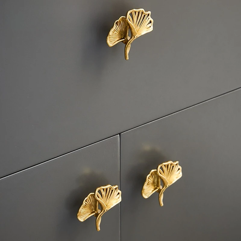 

Golden Ginkgo Leaf Olive Knob Nordic Minimalist Single Hole Cabinet Handle