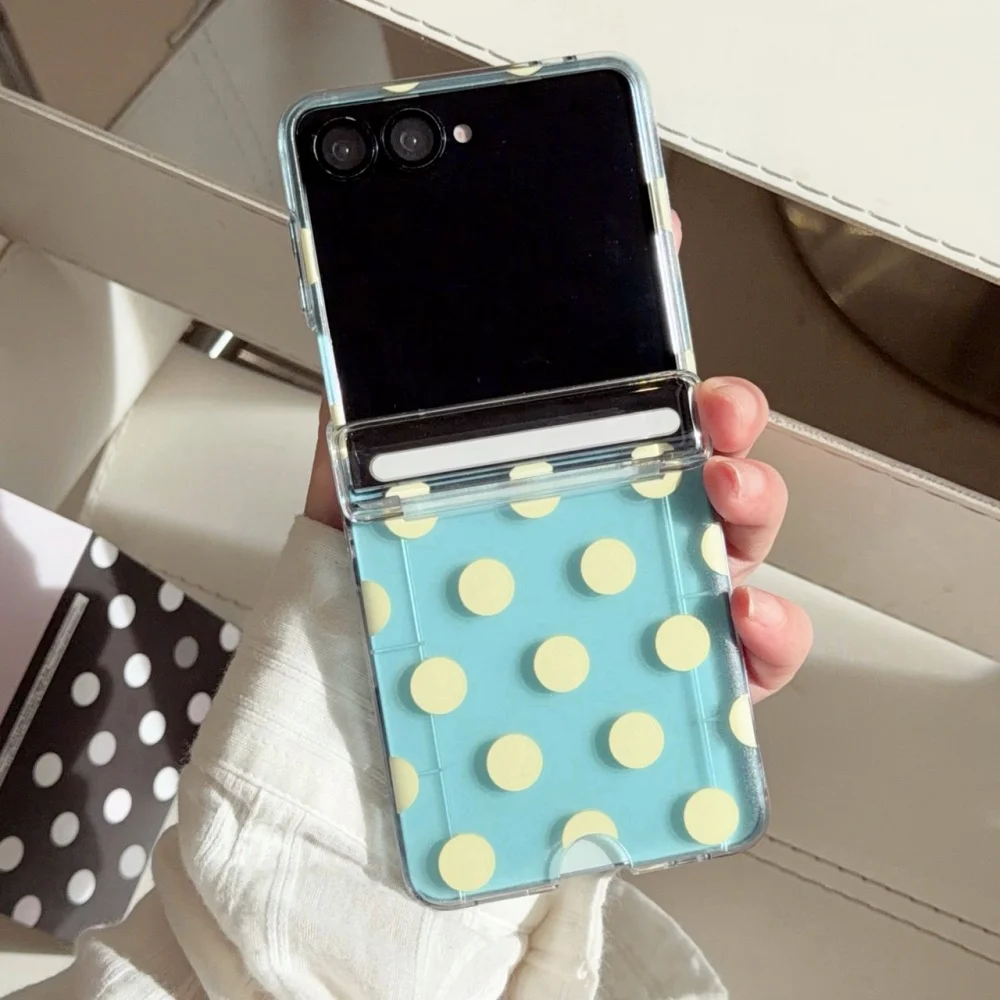 New Korean INS Clear White Wave Point Card Pocket Phone Case for Samsung Galaxy Z Flip8 7 6 ZFlip 5 4 3 Shockproof Cover ZFlip8