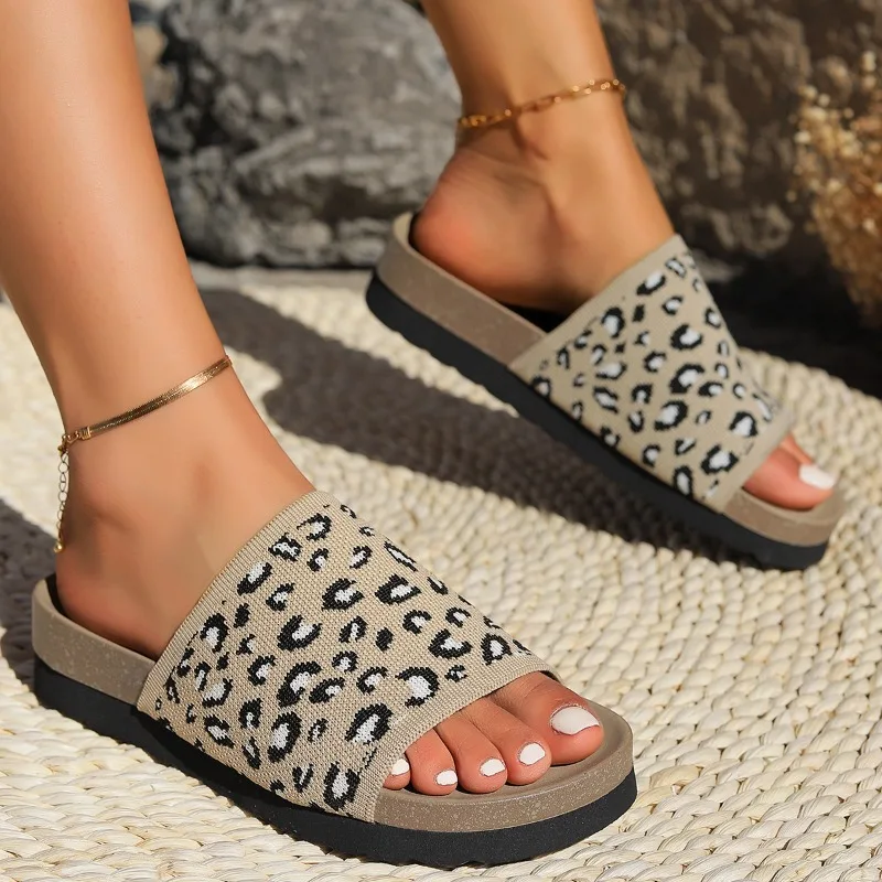 Summer 2024 Flip Flops Shoes Print Random Women Slippers Shoes Knitting Mesh Beach Sandals Platform Flats Mujer Zapatos Slides