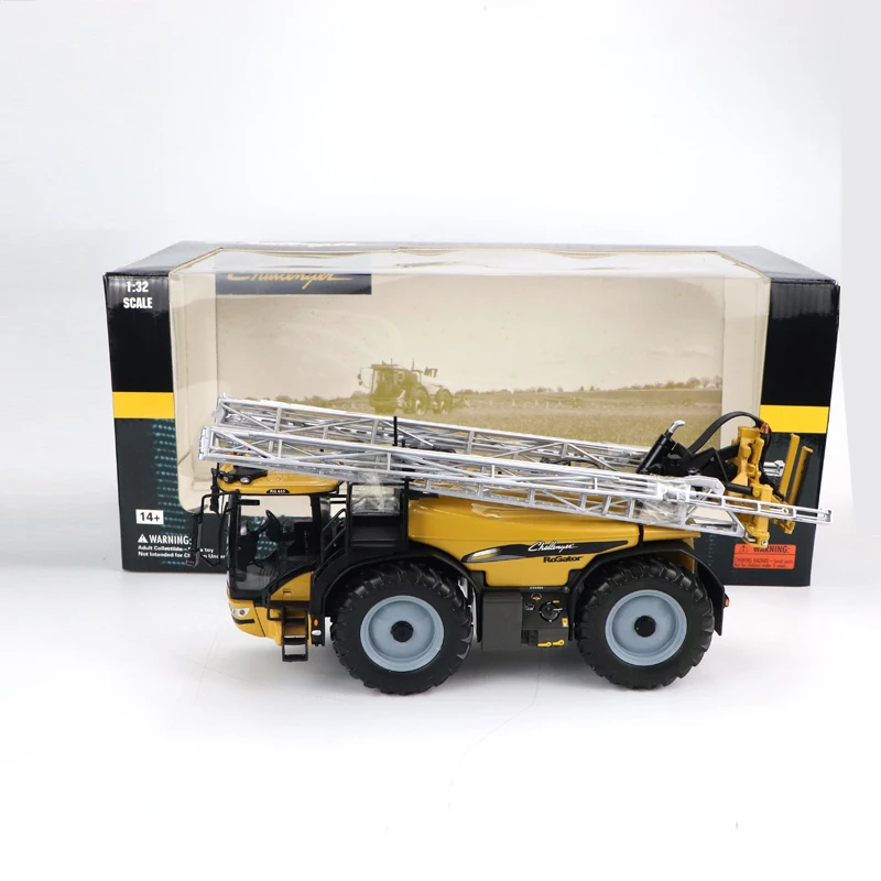 Diecast Legering 1:32 Schaal Zelfrijdende Spray Mist Spuit Rogator 655 Model Speelgoed Voertuig Collectible Gift Souvenir Display
