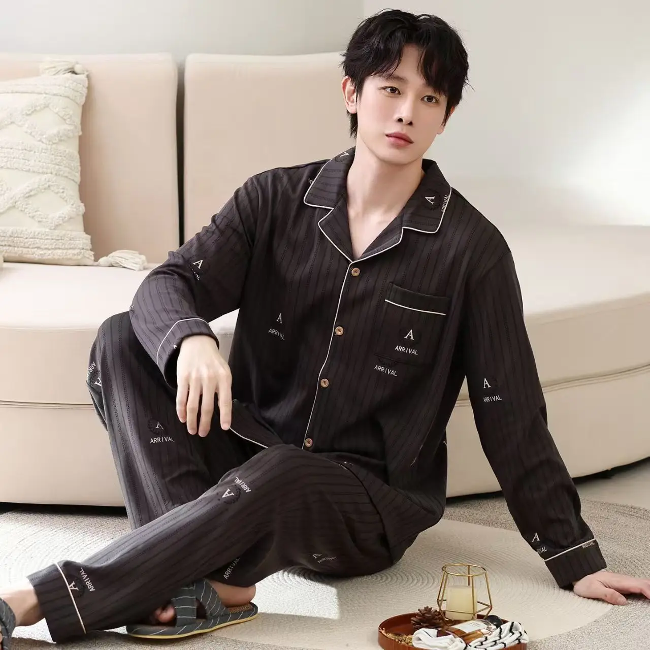 

2025 весенне-осенняя модная мужская пижама с длинным рукавом, повседневный комплект домашней одежды, высококачественный популярный зимний комплект