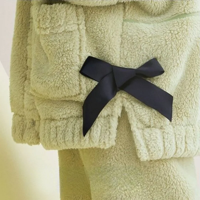 2024 New Coral Velvet Pajamas Women Thickened Flannel Sleepwear Sweet Warm Homewear V-neck Bowknot Warm Loungewear Set