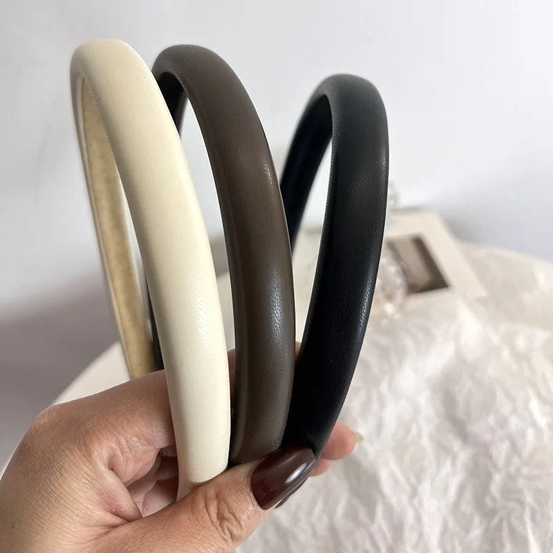 

Elegant Hairbands Synthetic Leather Headband Korean Fashion 1.5cm Width Hairhoops for Girls and Women Hair Accessories