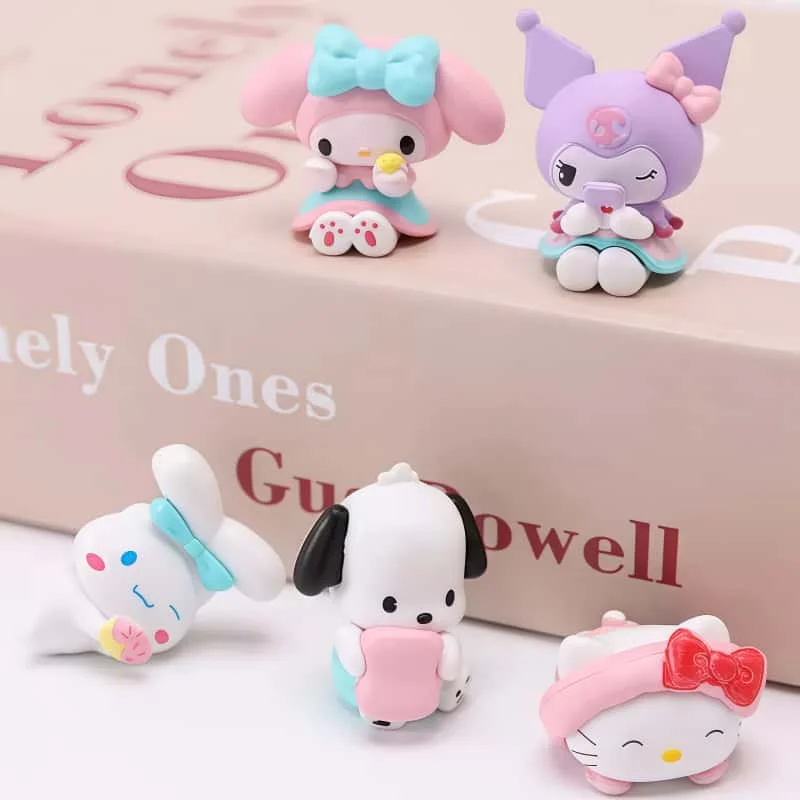 Sanrio Car Jewelry Car Ornaments Kuromi Cartoon Cute Center Console Screen Monitor Decoration Doll Dolls Small Ornaments