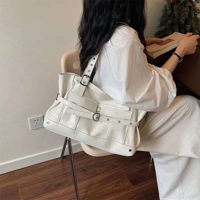 Women Y2K Punk Tote Bag Vintage Suede Patchwork Large Capacity Shoulder Handbag Gothic Belt Buckle Moto Style Commuter Purse
