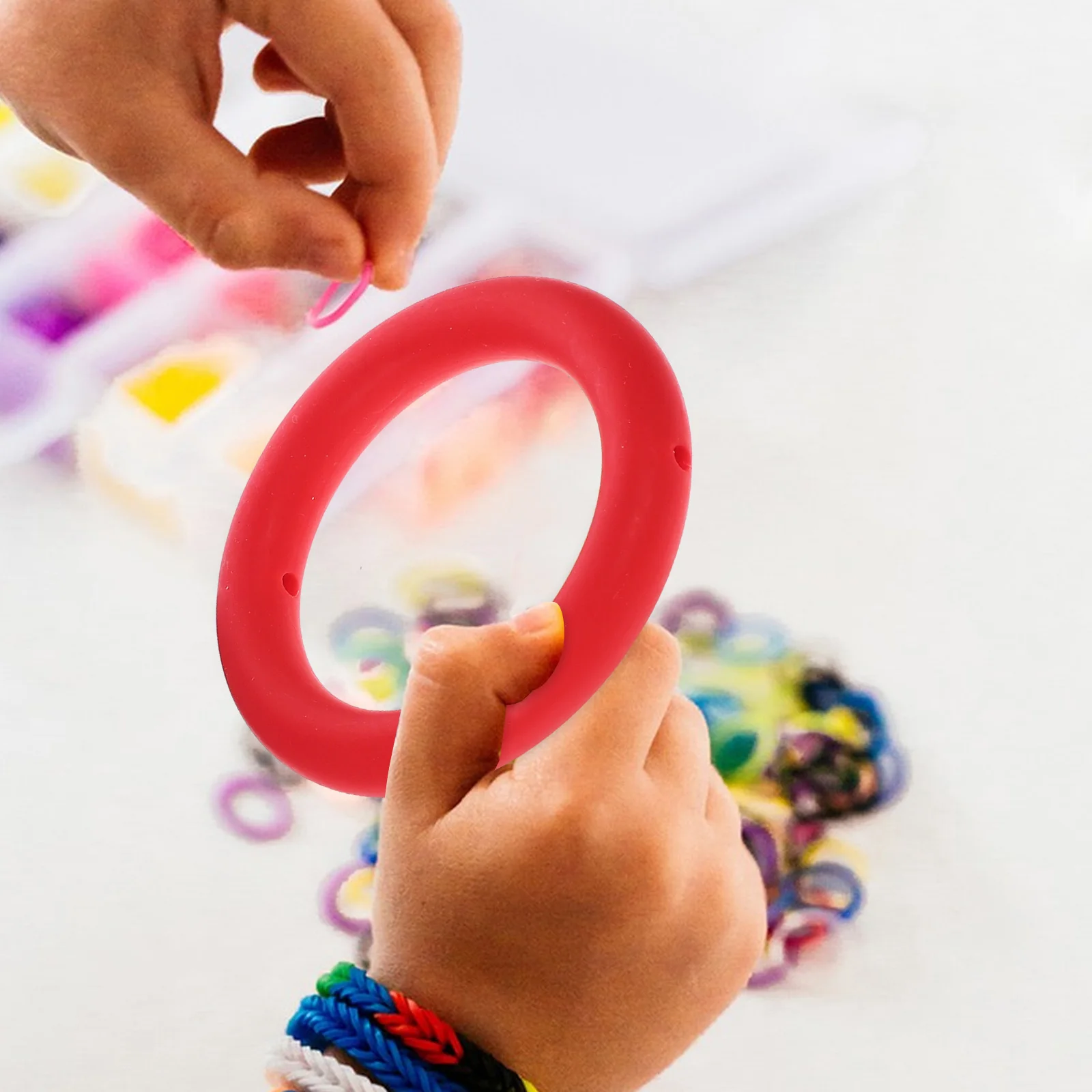 

8 Pcs Silicone Ring Keychain Circle Pendant for Diy Frame Crafts Round Loop Quartz Powder Circles