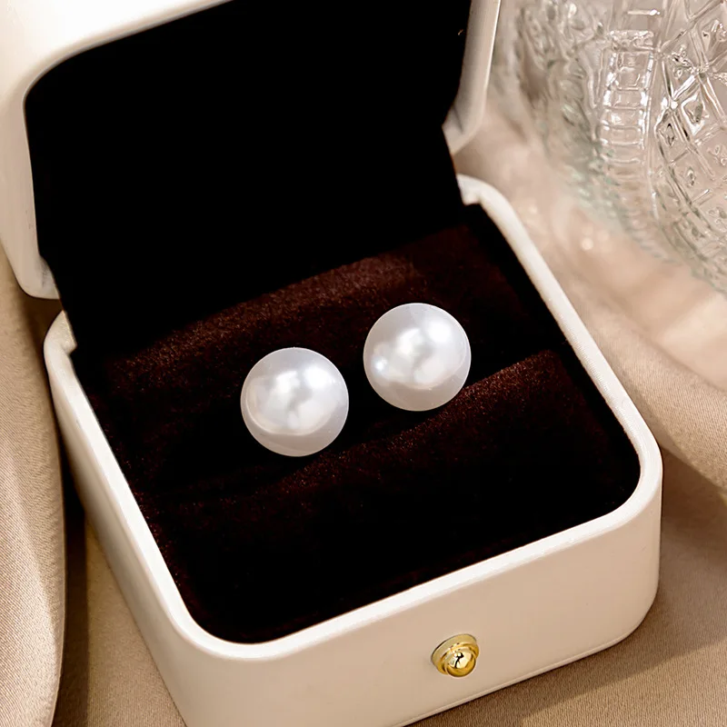 Pearl Stud Earrings Silver Post Round White Minimalist Elegant Daily Office Comfortable Lightweight Premium Jewelry for Women